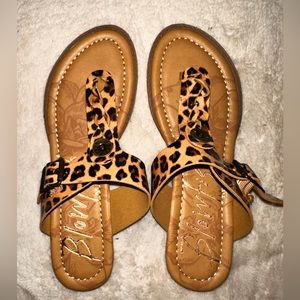 Great for Spring and Summer! Animal print sandals! NWOT! Size 8.
